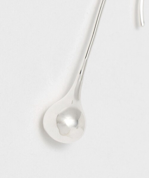 Steven Alan（スティーブンアラン）の「＜RAGBAG STUDIO＞DATURA LONG DROP EARRINGS/ピアス（ピアス（両耳用）・レディース・シルバー・FREE）」の5枚目の写真