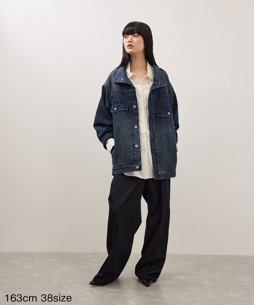 ADAM ET ROPE'(アダムエロペ)の「【WEB限定】・【定番】スタンドネックデニムジャケット(デニムジャケット・レディース・ブルー/ブルー系その他2/ブラック・36/38)」の19枚目の写真