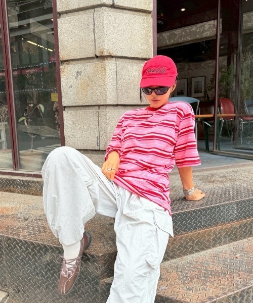 ipugo(イプゴ)の「ipugo/イプゴ マルチボーダー オーバーサイズTシャツ 2026秋物 秋服 2026年秋冬(Tシャツ/カットソー・レディース・ピンク/ネイビー・FREE)」の18枚目の写真