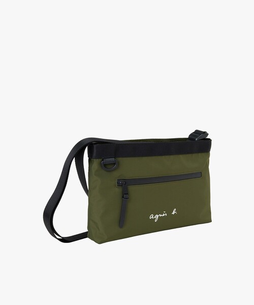 agnes b.(アニエスベー)の「ナイロン スモール ショルダーバッグ "Fred" ABH02-03(ショルダーバッグ・メンズ・カーキ・FREE)」の3枚目の写真
