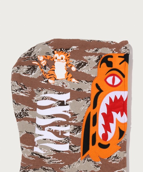 A BATHING APE（アベイシングエイプ）の「TIGER CAMO TIGER FULL ZIP HOODIE（パーカー・メンズ・ベージュ/グリーン・LARGE/X-LARGE/MEDIUM/XX-LARGE/SMALL/XXX-LARGE）」の9枚目の写真