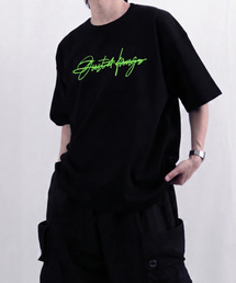 JUSTHANG（ジャストハング）の「プレミアム ネオングリーンビッグロゴオーバーサイズブラック半袖Tシャツ（Tシャツ/カットソー）」