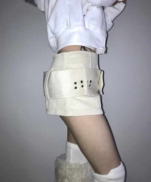 Ressaca(レサーカ)の「ベルト付きコーデュロイショートパンツ(その他パンツ・レディース・ブラック/ブラウン/オフホワイト・M)」の14枚目の写真