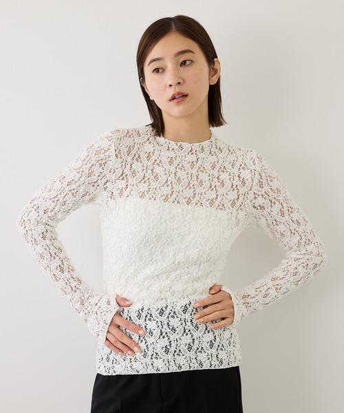 ROPE'(ロペ)の「カムイレースハイネックカットソー/イージーケア(Tシャツ/カットソー・レディース・ダークブラウン/ホワイト/ブラック・38)」の2枚目の写真