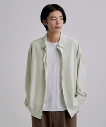 tk.TAKEO KIKUCHI（ティーケータケオキクチ）の「【選べる7色】トロミドレープカラーシャツ/トロミ/梨地/7色/レギュラーカラー/長袖（シャツ/ブラウス）」