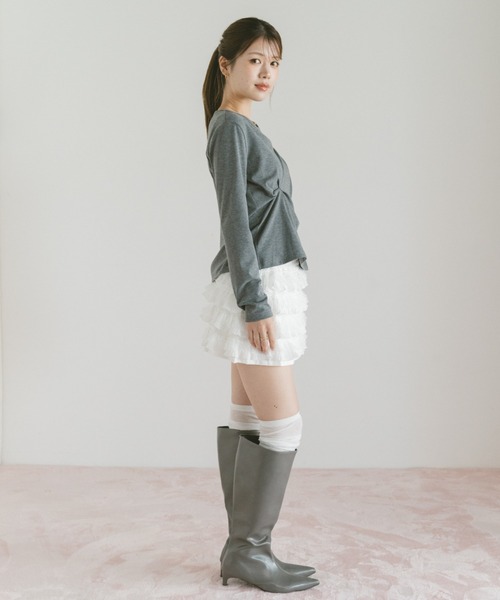 VANNIE U(ヴァニーユー)の「タックデザインドレープカットソー(Tシャツ/カットソー・レディース・グレー/ホワイト・FREE)」の22枚目の写真