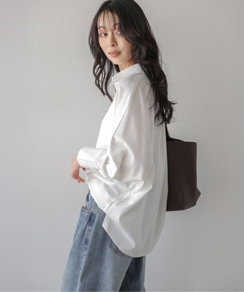 La-gemme(ラジェム)の「ドルマリンスリーブ/シアーブラウス/ロングシーズン(シャツ/ブラウス・レディース・ホワイト/ブラック・フリー)」の6枚目の写真