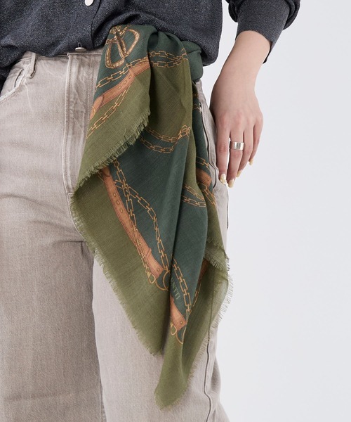 AULENTTI(オウレンティ)の「【AULENTTI】スカーフ-VINTAGE CHAIN Scarf(バンダナ/スカーフ・レディース・カーキ・FREE)」の1枚目の写真
