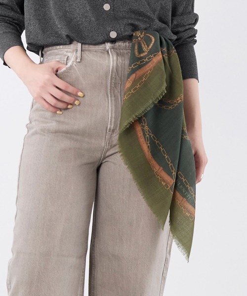 AULENTTI(オウレンティ)の「【AULENTTI】スカーフ-VINTAGE CHAIN Scarf(バンダナ/スカーフ・レディース・カーキ・FREE)」の2枚目の写真