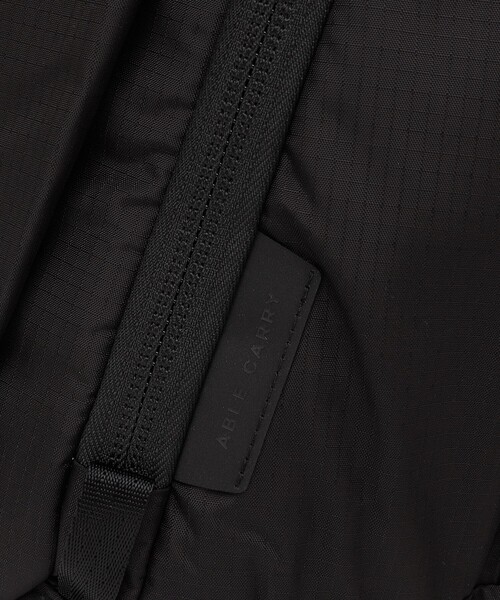 SHIPS any(シップス エニィ)の「ABLE CARRY: 26L Max EDC バックパック(トートバッグ・メンズ・ブラック・ONE SIZE)」の6枚目の写真