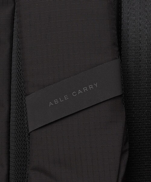 SHIPS any(シップス エニィ)の「ABLE CARRY: 26L Max EDC バックパック(トートバッグ・メンズ・ブラック・ONE SIZE)」の9枚目の写真