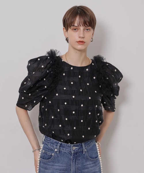 CADUNE(カデュネ)の「チュールフリルドットブラウス(シャツ/ブラウス・レディース・ブラックミックス/ブラック・38/36)」の6枚目の写真