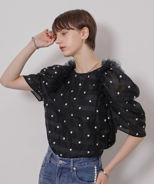 CADUNE(カデュネ)の「チュールフリルドットブラウス(シャツ/ブラウス・レディース・ブラックミックス/ブラック・38/36)」の9枚目の写真