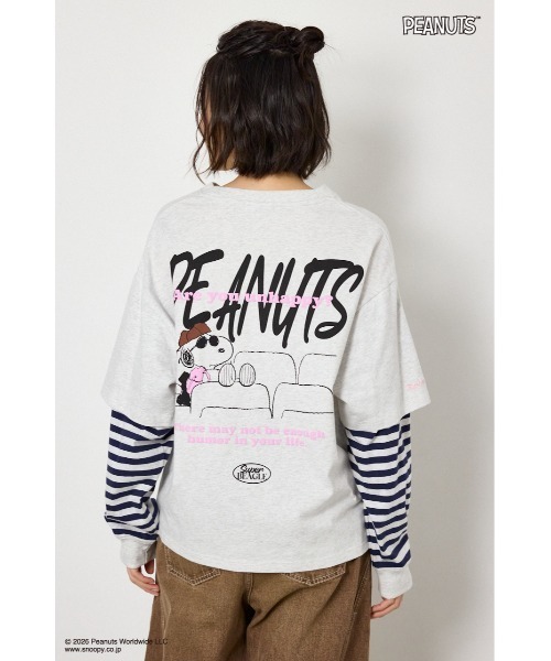 RODEO CROWNS WIDE BOWL（ロデオクラウンズワイドボウル）の「(PEANUTS)フェイクレイヤードロングTシャツ（Tシャツ/カットソー・レディース・ブラック/オフホワイト/カーキ/グレー×ホワイト・MEDIUM/LARGE）」の4枚目の写真