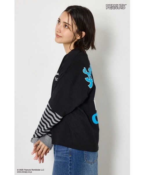 RODEO CROWNS WIDE BOWL（ロデオクラウンズワイドボウル）の「(PEANUTS)フェイクレイヤードロングTシャツ（Tシャツ/カットソー・レディース・ブラック/オフホワイト/カーキ/グレー×ホワイト・MEDIUM/LARGE）」の6枚目の写真