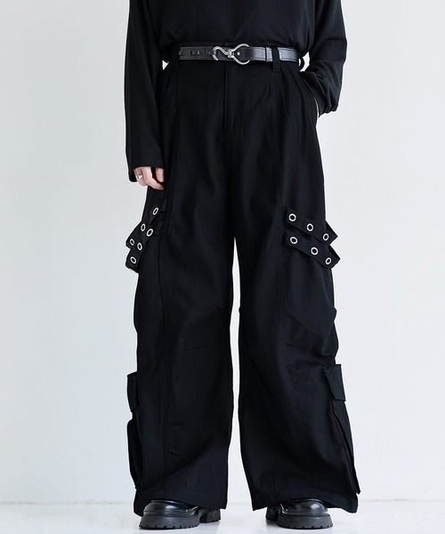 LILL（リル）の「ハイウエストコットンツイルドレープアイレットカーゴパンツ（カーゴパンツ・メンズ・ブラック/ブラック系1・S/XL/L/M）」の16枚目の写真