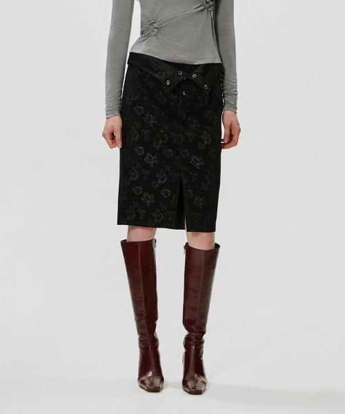 KIMZISU（キムジス）の「Foldover Rose Skirt_BLACK（スカート・レディース・ブラック・SMALL/MEDIUM/LARGE）」の3枚目の写真
