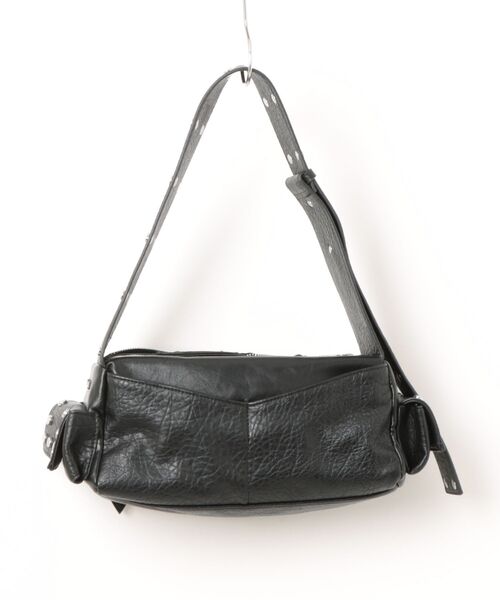 Desigual（デシグアル）の「Multi-zipper stud shoulder bag / マルチジッパースタッドショルダーバッグ（ハンドバッグ・レディース・ブラック・FREE）」の2枚目の写真