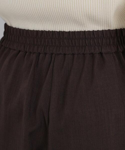 N.(N. Natural Beauty Basic)(エヌエヌナチュラルビューティーベーシック)の「バルーンパンツ(その他パンツ・レディース・ブラウン/オフホワイト・MEDIUM/SMALL)」の19枚目の写真