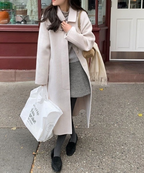 YUGA(ユーガ)の「YUGA_YGMC Korean-style Wool-look single-lapel coat(チェスターコート・レディース・ライトグレー/オフホワイト・FREE)」の10枚目の写真