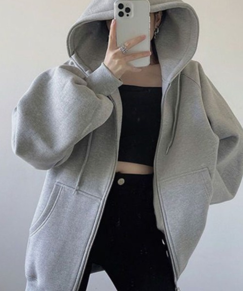 CHUL(チュル)の「オーバーサイズ ジップアップパーカー(パーカー・レディース・ブラック/グレー・X-LARGE/LARGE/MEDIUM/SMALL)」の4枚目の写真