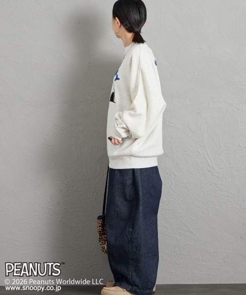 PEANUTS（ピーナッツ）の「【FUDGE 10月号掲載】[PEANUTS×JEANS FACTORY/ピーナッツ×ジーンズ ファクトリー] 別注 スヌーピー / サガラ刺繍クルーネックスウェット（スウェット・レディース・オフホワイト/グレー/ブラック・L/M/S）」の18枚目の写真
