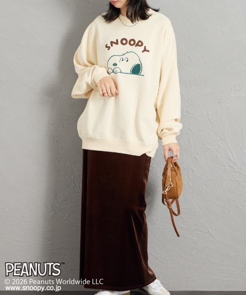 PEANUTS（ピーナッツ）の「【FUDGE 10月号掲載】[PEANUTS×JEANS FACTORY/ピーナッツ×ジーンズ ファクトリー] 別注 スヌーピー / サガラ刺繍クルーネックスウェット（スウェット・レディース・オフホワイト/グレー/ブラック・L/M/S）」の14枚目の写真