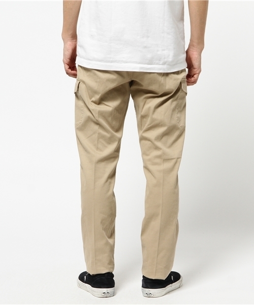 MEN'S BIGI(メンズビギ)の「ストレッチカーゴパンツ (スラックス・メンズ・ホワイト/ベージュ/カーキ・MEDIUM/SMALL/LARGE/SS)」の5枚目の写真