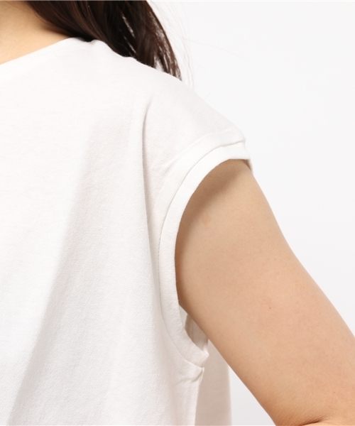 Denime(ドゥニーム)の「プリントクルーネックT-PEACE-(Tシャツ/カットソー・レディース・ブルー/ピンク/ホワイト・FREE)」の16枚目の写真