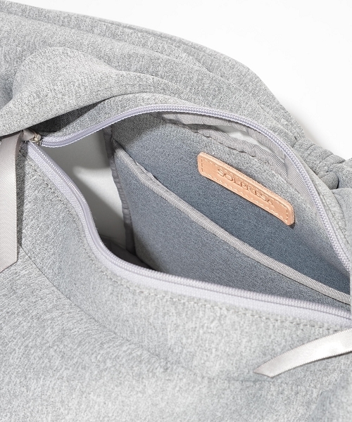 SOLPRESA（ソルプレーサ）の「ボンディングリボンハンドバッグ（ハンドバッグ・レディース・グレー/ブラック/ネイビー・ONE SIZE）」の6枚目の写真