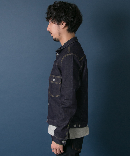 URBAN RESEARCH（アーバンリサーチ）の「UR 360°デニムジャケット（デニムジャケット・メンズ・ブラック/ワンウォッシュ・LARGE/MEDIUM）」の17枚目の写真