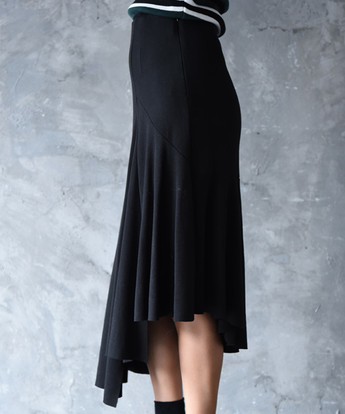 amorous insense（アモラスインセンス）の「デザインフレアスカート（スカート・レディース・ブラック/グリーン・MEDIUM）」の8枚目の写真