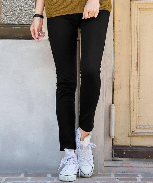 Pierrot（ピエロ）の「選べるS~3Lサイズ展開◎美脚ツイルスキニーパンツ（その他パンツ・レディース・ネイビー/ホワイト/ブラック/カーキ・LARGE/XX-LARGE/SMALL/X-LARGE/MEDIUM）」の3枚目の写真