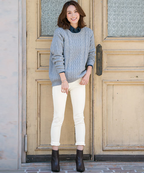 Pierrot（ピエロ）の「選べるS~3Lサイズ展開◎美脚ツイルスキニーパンツ（その他パンツ・レディース・ネイビー/ホワイト/ブラック/カーキ・LARGE/XX-LARGE/SMALL/X-LARGE/MEDIUM）」の22枚目の写真