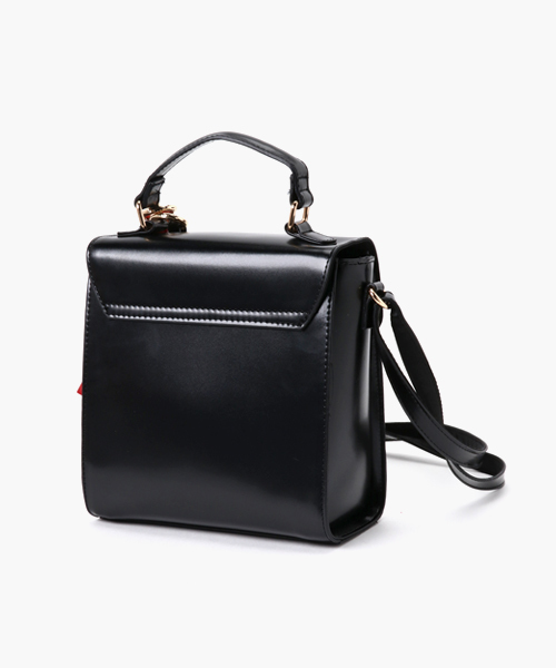 WEGO（ウィゴー）の「WEGO/Wタッセルチャーム付きショルダーバッグ（ショルダーバッグ・レディース・キャメル/ピンク/ブラック・FREE）」の4枚目の写真