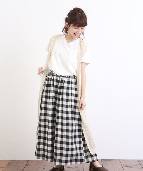 CUBE SUGAR（キューブシュガー）の「綿ニットロングジレ（ベスト・レディース・カーキ/ナチュラル/チャコールグレー/ネイビー・M）」の3枚目の写真