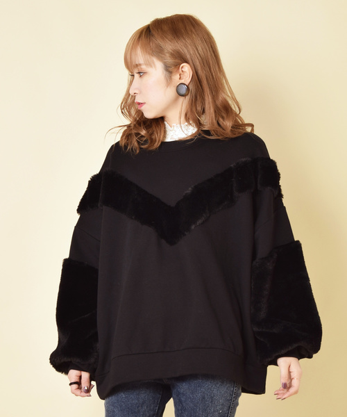 w closet(ダブルクローゼット)の「エコファー切替プルオーバー(Tシャツ/カットソー・レディース・ブラック/アイボリー/ピンク・FREE)」の2枚目の写真
