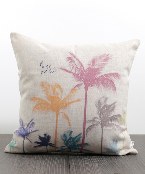 Jubilee（ジュビリー）の「北欧デザイナー クッションカバー（クッション/クッションカバー・レディース・グリーン/ホワイト×ゴールド/ホワイト×グリーン/ゴールド/ミント/ブラック/ホワイト/グリーン×オレンジ/ピンク/グリーン系その他/マルチ/グレー/ホワイト×ピンク/ブルー/ダークグリーン/グリーン系その他2・FREE）」の4枚目の写真