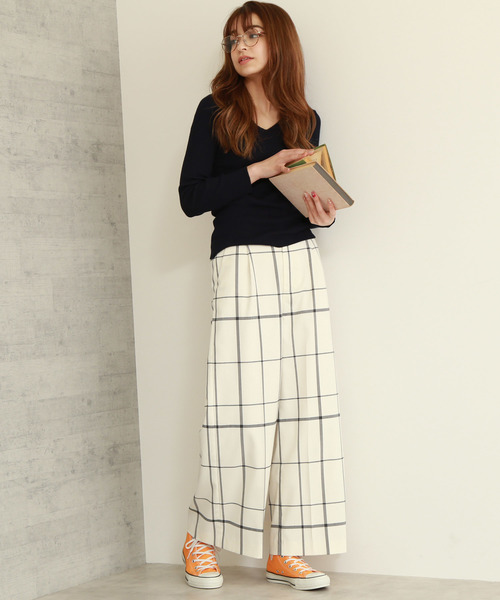 N.（N. Natural Beauty Basic）（エヌエヌナチュラルビューティーベーシック）の「デザインネックリブニット（ニット/セーター・レディース・ホワイト/ネイビー/ピンク/ブルー/グリーン・MEDIUM）」の16枚目の写真