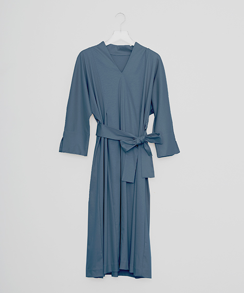 STUDIOUS(ステュディオス)の「ウォッシャブル2wayカットワンピース(ワンピース・レディース・ブラック/ベージュ/ブルー/グリーン・FREE)」の18枚目の写真