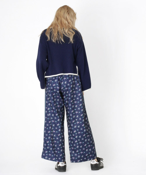 RNA（アールエヌエー）の「K2342 スリットスリーブニット（ニット/セーター・レディース・ネイビー/グリーン/キナリ・MEDIUM）」の14枚目の写真