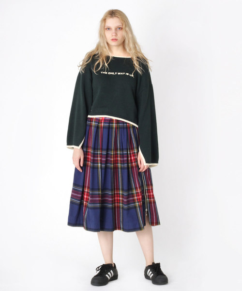 RNA（アールエヌエー）の「K2342 スリットスリーブニット（ニット/セーター・レディース・ネイビー/グリーン/キナリ・MEDIUM）」の15枚目の写真