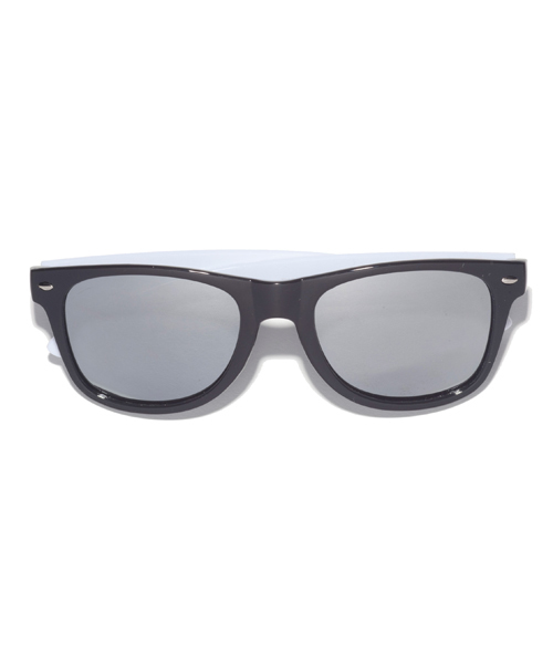 XLARGE（エクストララージ）の「FES SUNGLASS（サングラス・メンズ・ホワイト/イエロー/グリーン/ブルー・ONE SIZE）」の5枚目の写真