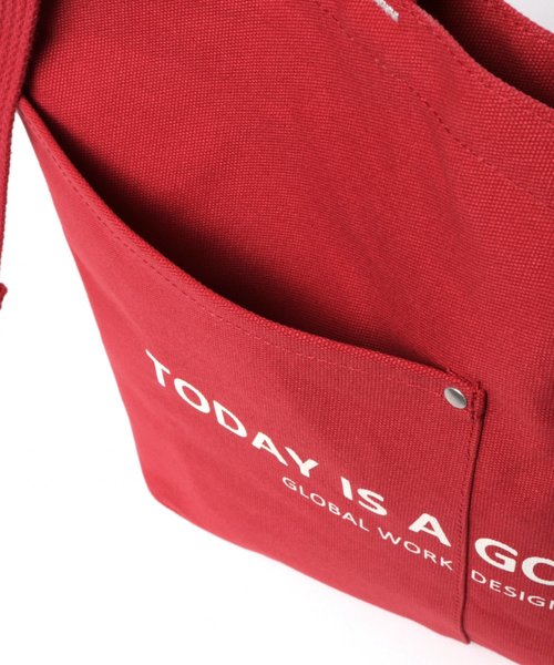 GLOBAL WORK(グローバルワーク)の「GLOBAL WORK LOGO トート2WAY2/817047(トートバッグ・レディース・クリアレッド/その他・FREE)」の11枚目の写真