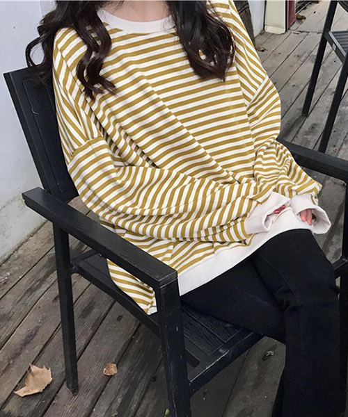 c.u.l（シーユーエル）の「【c.u.l】【2019AW】オーバーサイズ ボーダー スウェット chw711（スウェット・レディース・ブラック/レッド/マスタード・FREE）」の17枚目の写真