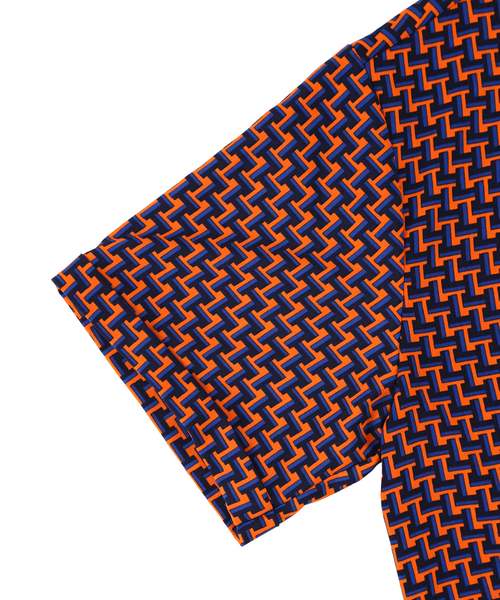 PUNYUS（プニュズ）の「サイケデリック柄半袖シャツ（シャツ/ブラウス・レディース・オレンジ/ブルー/グリーン・1/2/4/3）」の12枚目の写真