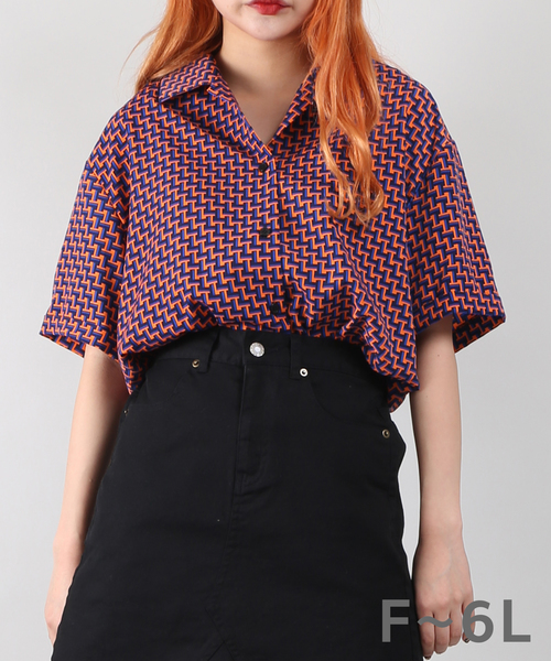 PUNYUS（プニュズ）の「サイケデリック柄半袖シャツ（シャツ/ブラウス・レディース・オレンジ/ブルー/グリーン・1/2/4/3）」の5枚目の写真