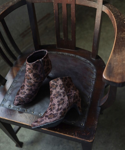 SESTO(セスト)の「削れにくいかかとヒールゴム採用!ポインテッドトゥショートブーツ(ブーツ)」|レオパード