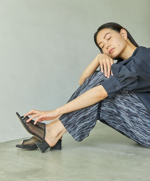 VACANCY(ヴァカンシー)の「シアーパイピングサンダル(サンダル・レディース・ブラック/ブラウン/ナチュラル/オレンジ・LARGE/MEDIUM/SMALL/X-LARGE)」の16枚目の写真