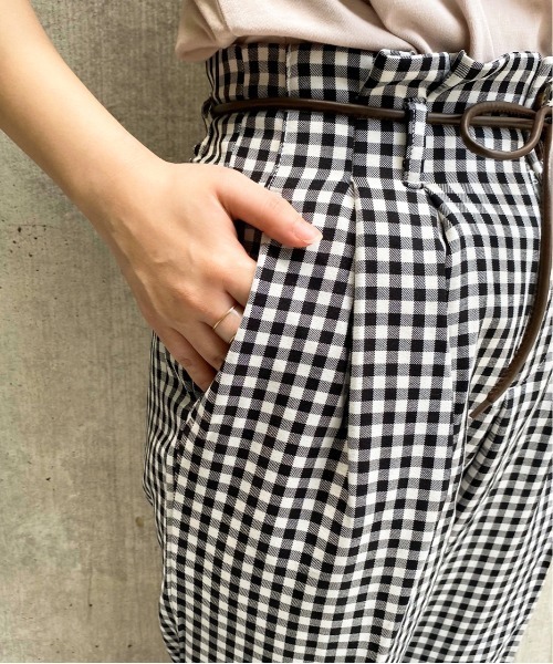 apres jour（アプレジュール）の「ギンガムテーパードパンツ【ZOZOTOWN限定アイテム】（その他パンツ・レディース・ブラック/その他・フリー）」の10枚目の写真